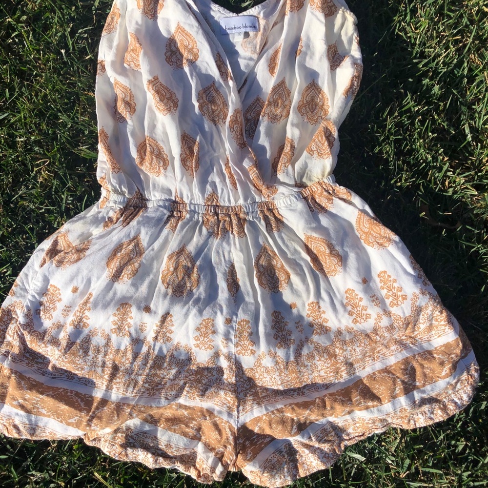 Romper - Picture 2 of 5